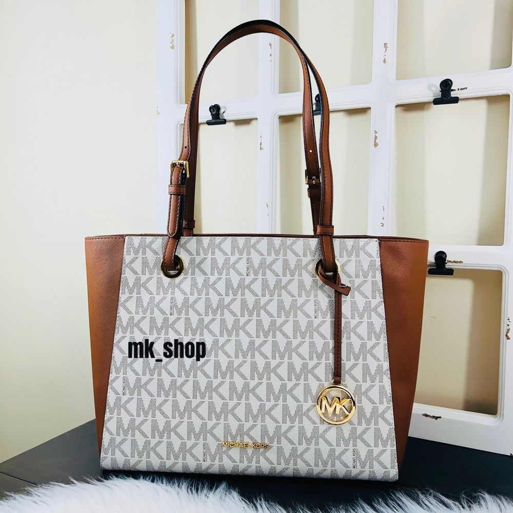 Michael Kors Walsh Medium Tote
